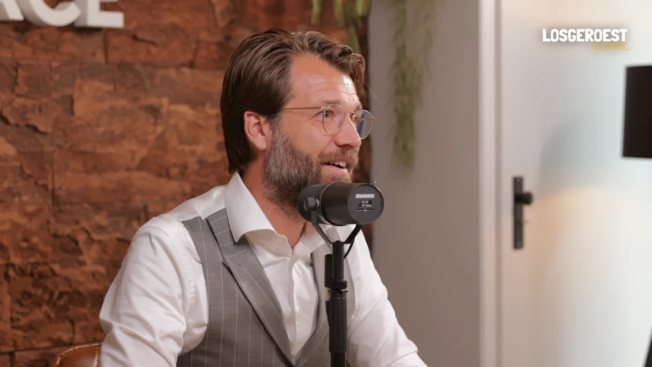 BONUS: LosgeroestCAST – Sven Rickli – De Menselijke Revolutie, je eigen pad volgen en ondernemen met lef