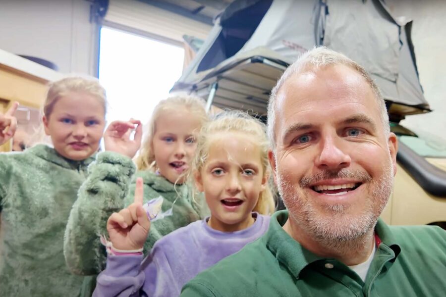spreker veerkracht niek van den adel sterk familieberaad